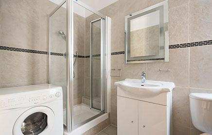 17 Hertford Street Serviced Apartments Mayfair London | Urban Stay 17-Hertford-Street-Serviced-Apartments-Mayfair-London---bathroom-3-|-Urban-Stay