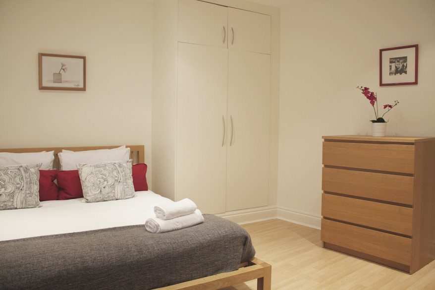 Corporate Accommodation Liverpool Street London – Abbotts Chambers Urban Stay Cheap-Corporate-Accommodation-Liverpool-Street---Abbotts-Chambers-Bishopsgate---Book-Urban-Stay-serviced-apartments-London-City