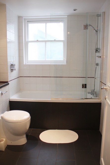 Corporate-accommodation-Liverpool-Street-London---Apartments-bathroom-with-bath-tub