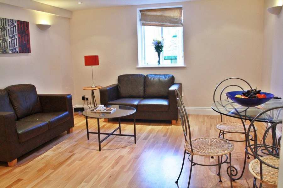 Corporate accommodation Liverpool Street London – Abbotts Chambers Apartments Corporate-accommodation-Liverpool-Street-London---Living-Area