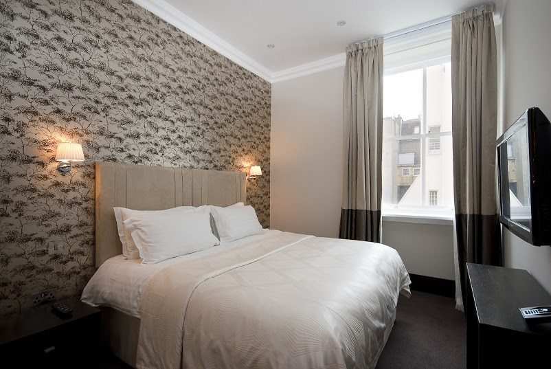 Luxury Accommodation South Kensington – 130 Queens Gate Apartments Luxury-Accommodation-South-Kensington---130-Queens-Gate-Apartments-Bedroom-3