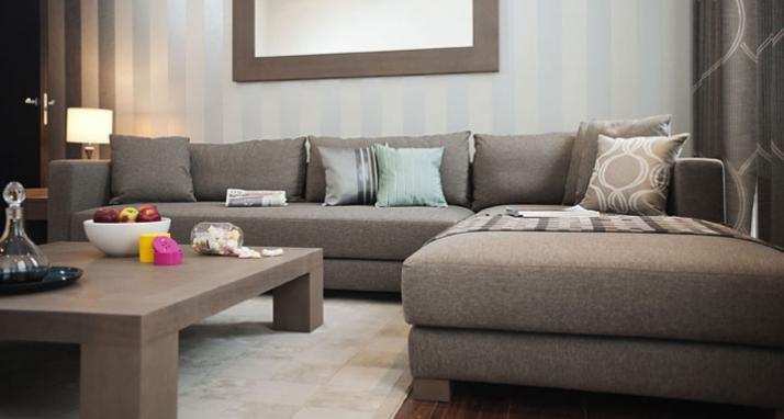 Luxury Accommodation South Kensington – 130 Queens Gate Apartments Living Room Luxury-Accommodation-South-Kensington---130-Queens-Gate-Apartments-Living-Room