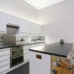 Experience luxury at Southwell Gardens in South Kensington. Perfect for business or leisure, with top amenities and nearby attractions! | Urban Stay