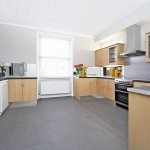 Experience luxury at Southwell Gardens in South Kensington. Perfect for business or leisure, with top amenities and nearby attractions! | Urban Stay