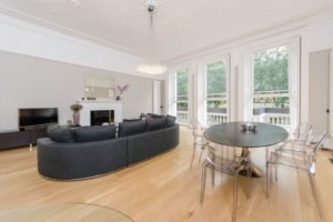 Experience luxury at Southwell Gardens in South Kensington. Perfect for business or leisure, with top amenities and nearby attractions! | Urban Stay