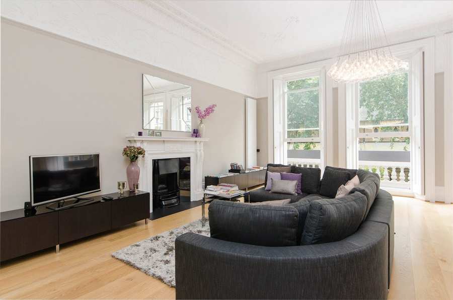Experience luxury at Southwell Gardens in South Kensington. Perfect for business or leisure, with top amenities and nearby attractions! | Urban Stay