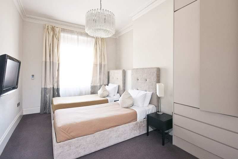 Short Stay Apartments Mayfair London | Urban Stay Short-Stay-Apartments-Mayfair-London---Urban-Stay-corporate-accommodation---Bedroom-2