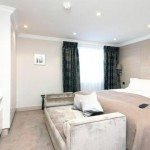 Book Luxury Accommodation Knightsbridge London now! Claverley Court offers short let serviced apartments London near Hyde Park, Buckingham Palace & Harrods! Urban Stay