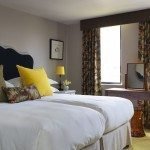 Luxury Short Lets Central London available now! Book our 5* Knightsbridge Apartments near Harrods, Hyde Park the London Museums. Aircon + Wifi + Sky TV incl | Urban Stay
