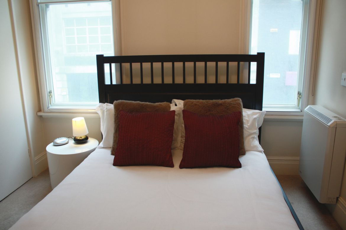 Aldgate-Short-Let-Accommodation---The-Minories-Apartments-Available-Now!-Book-Corporate-Serviced-Apartments-in-The-City-of-London!-Free-W-fi-&-DVD-Player
