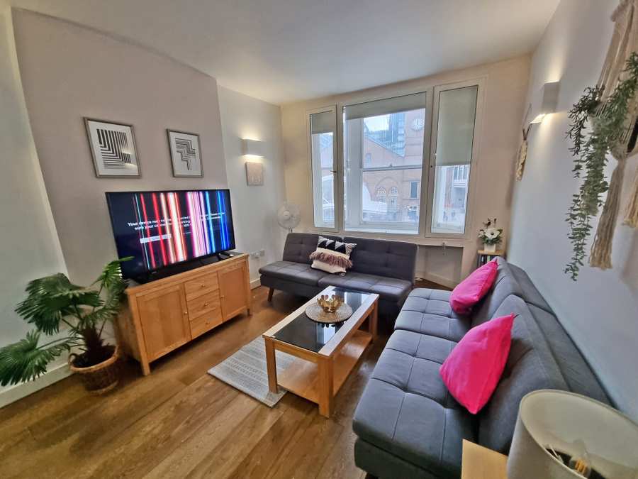 London City Serviced Apartments – Corporate Short Lets | Urban Stay Cheap-short-stay-apartments-London!-Book-our-London-City-Apartments-at-Liverpool-Street-for-your-business-travel-Urban-Stay