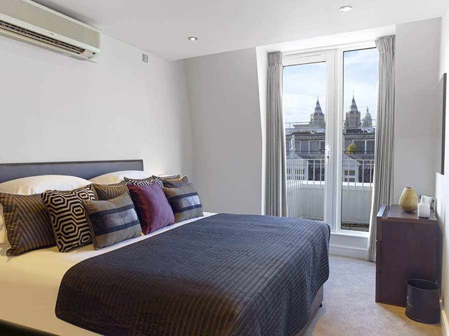 Harrington Court Apartments South Kensington | Urban Stay Harrington-Court-Apartments-South-Kensington---Urban-Stay-Luxury-Accommodation-Central-London---bedroom-2
