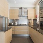 Luxury Serviced Accommodation Tower Hill | Stunning Short Let Apartments | Free Wifi | Flat Screen TV | |0208 6913920| Urban Stay
