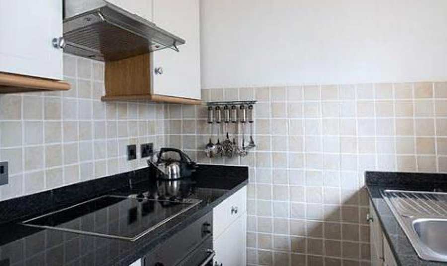 Kitchen Chesham-Court-Serviced-Apartments-Knightsbridge,-London-|-Urban-Stay