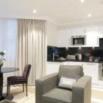 Book Luxury Accommodation Knightsbridge London now! Claverley Court offers short let serviced apartments London near Hyde Park, Buckingham Palace & Harrods! Urban Stay