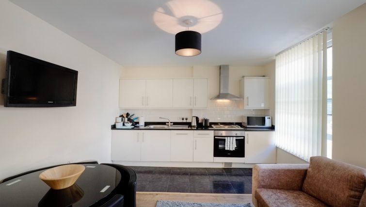 Cool-&-Trendy-Serviced-Accommodation-Shoreditch-available-now!-Book-Short-Let-Apartments-near-Liverpool-Street,-Spitalfields-&-Brick-Lane-at-low-cost-today!