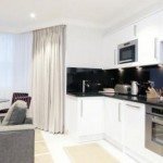 Book Luxury Accommodation Knightsbridge London now! Claverley Court offers short let serviced apartments London near Hyde Park, Buckingham Palace & Harrods! Urban Stay