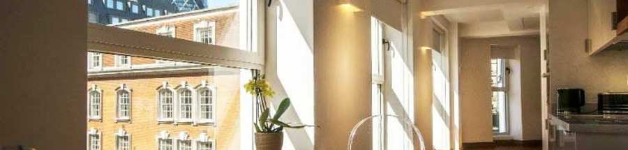 Serviced Accommodation Aldgate London – India Street EC3 | Urban Stay Book Serviced Accommodation Aldgate in The City of London now! Luxury London Apartments with views of the London Skyline! Aircon, Balcony & Lift Access incl at India Street Apartments!