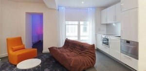 Kitchen and Living Room at Hyde Park Serviced Apartments Paddington, London | Urban Stay