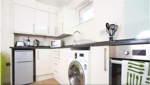 Suffolk Road Apartments, Cheltenham serviced apartments, London