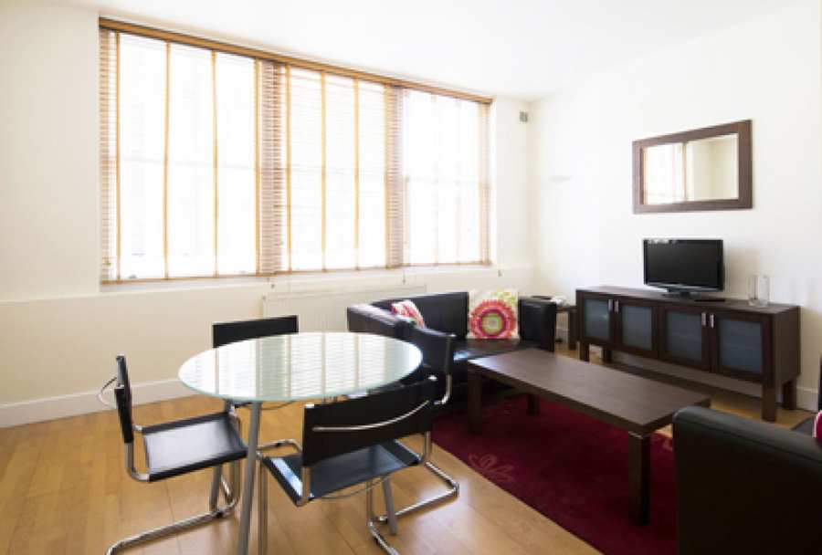 Luxury Serviced Accommodation Tower Hill | Stunning Short Let Apartments | Free Wifi | Flat Screen TV | |0208 6913920| Urban Stay