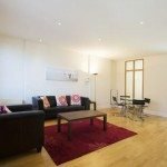 Luxury Serviced Accommodation Tower Hill | Stunning Short Let Apartments | Free Wifi | Flat Screen TV | |0208 6913920| Urban Stay