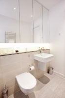 London City Apartments Liverpool Street - Urban Stay corporate accommodation - Bathroom