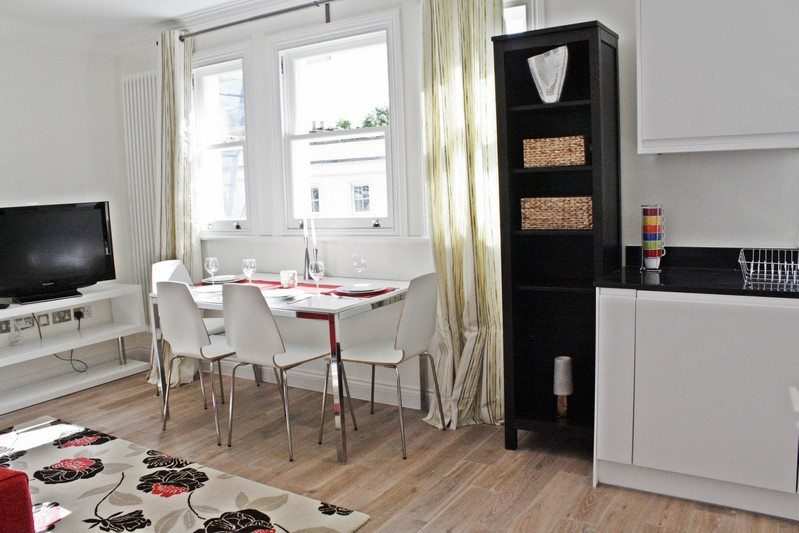 Notting Hill Apartments – London Serviced Accommodation | Urban Stay Notting-Hill-Apartments---Short-Term-Corporate-Accommodation-London-by-Urban-Stay---Dining-Area-412