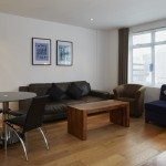 Vauxhall Serviced Apartments South London Urban Stay - Spacious Living Room