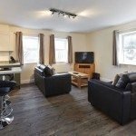 Swindon Self-Catering Apartments, UK - Swan Place Apartments! Free Wifi, and Parking, BOOK NOW on +44 208 691 3920 for Best-Discounted Rates! I Urban Stay