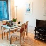 Serviced Accommodation in Canary Wharf | Executive Serviced Apartments London | Corporate Housing | Relocation | Award Winning & Quality Accredited | Pool, Gym, Concierge, lift | BOOK - NOW - Urban Stay