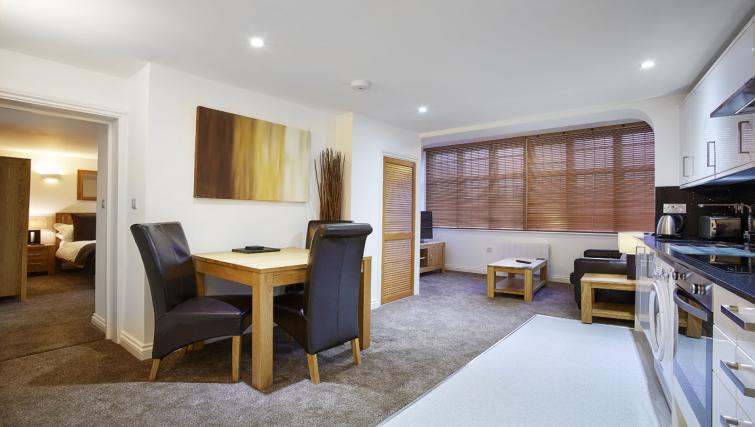 17-Quarry-Street-Serviced-Apartments---Guildford