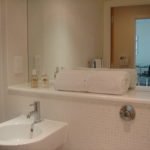 Stay at Lanterns Court Serviced Apartments in Canary Wharf for modern, stylish short lets with top amenities, perfect for business travellers. | Urban Stay