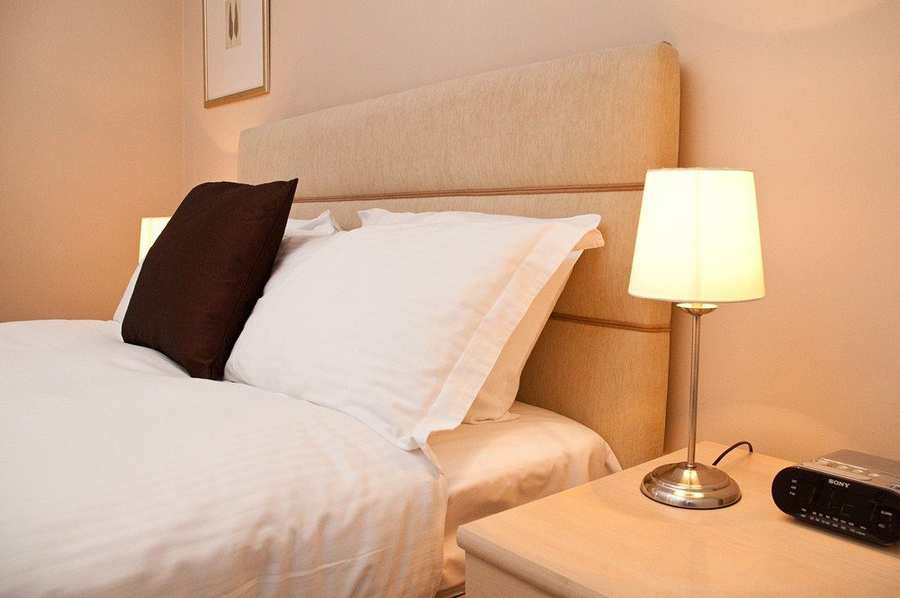 Pepys Serviced Apartments Tower Hill – City of London | Urban Stay Pepys-Serviced-Apartments-Tower-Hill---The-City-of-London---Bedroom-2