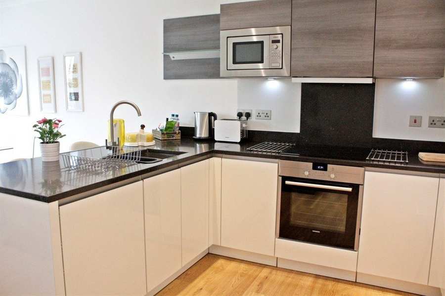 Portobello Road Serviced Apartments - Notting Hill London - Kitchen