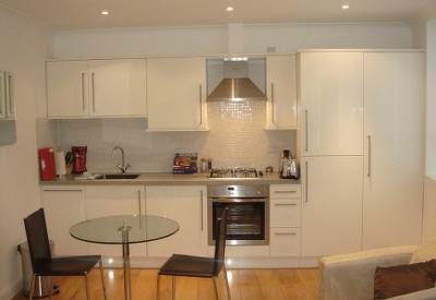 Dining-Area-at-Savage-Gardens-Serviced-Apartments-Tower-Hill,-London-City