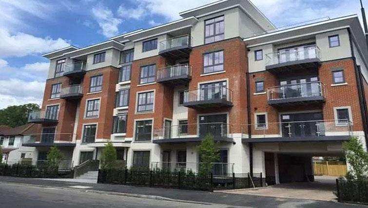 Athena Court Accommodation Maidenhead Serviced Apartments UK Urban Stay 3 Athena-Court-Accommodation-Maidenhead-Serviced-Apartments-UK-–-building-exterior-|-Urban-Stay