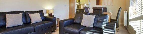 Hillcrest Court Serviced Apartments Guildford - Urban Stay corporate accommodation UK