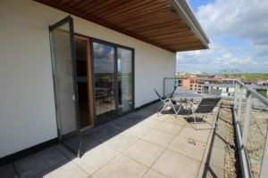 Vizion Short Stay Apartments Milton Keynes UK - Urban Stay corporate accommodation - balcony 21