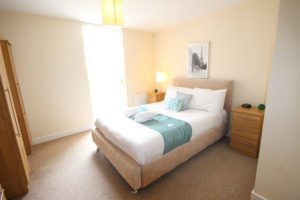 Vizion Short Stay Apartments Milton Keynes UK - Urban Stay corporate accommodation - bedroom 2