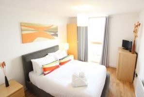 Vizion Short Stay Apartments Milton Keynes UK - Urban Stay corporate accommodation - bedroom 3