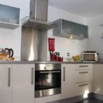 Vizion Short Stay Apartments Milton Keynes UK - Urban Stay corporate accommodation - kitchen 4