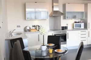 Vizion Short Stay Apartments Milton Keynes UK - Urban Stay corporate accommodation - kitchen 6