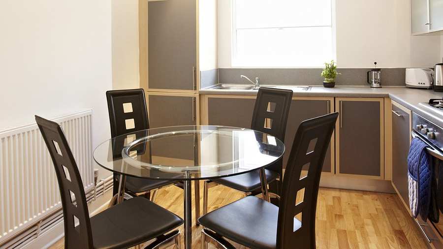London Victoria Apartments Westminster – Urban Stay London-Victoria-Apartments-Westminster---Urban-Stay-Corporate-Accommodation---kitchen-4