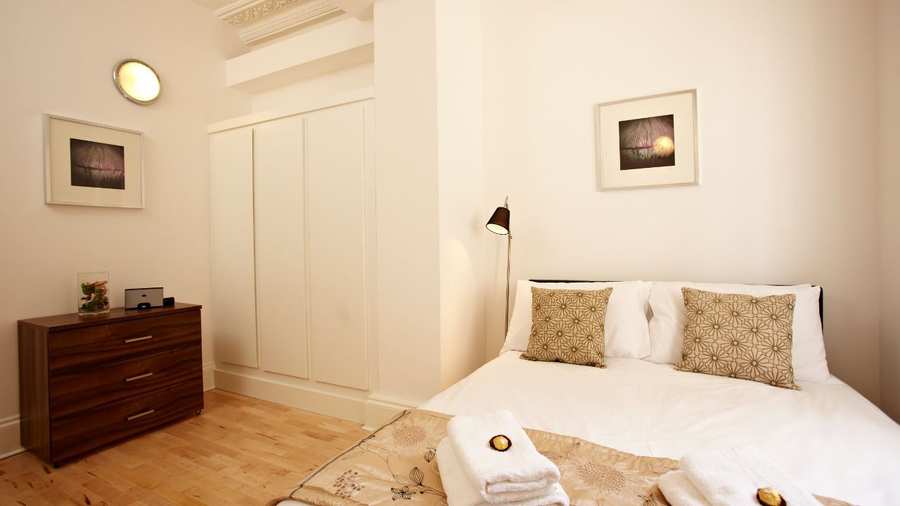 London Victoria Apartments Westminster – Urban Stay Corporate Accommodation London-Victoria-Apartments-Westminster---Urban-Stay-Corporate-Accommodation---Bedroom-3