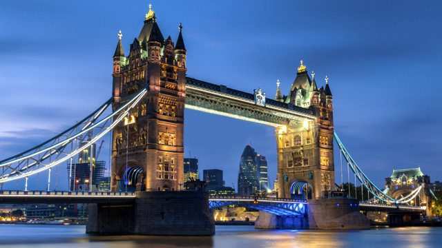 Top 10 Interesting Facts About London - Tower Bridge Walkway Home to Prostitutes