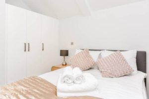 Ibis House Short Stay Apartments Richmond - Serviced Accommodation West London - Urban Stay