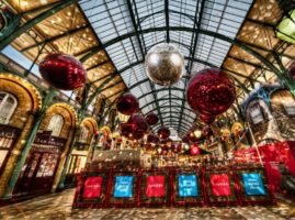 London Christmas Shopping Itinerary where to go Apple Market Covent Garden