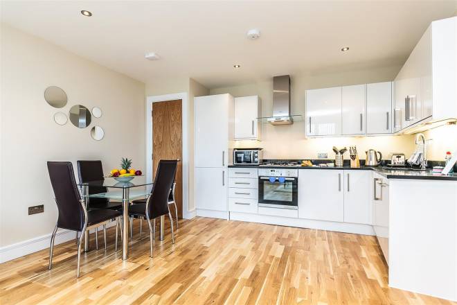 Serviced-Apartments-Harrow-on-the-Hill,-West-London-Short-Let-|-Urban-Stay