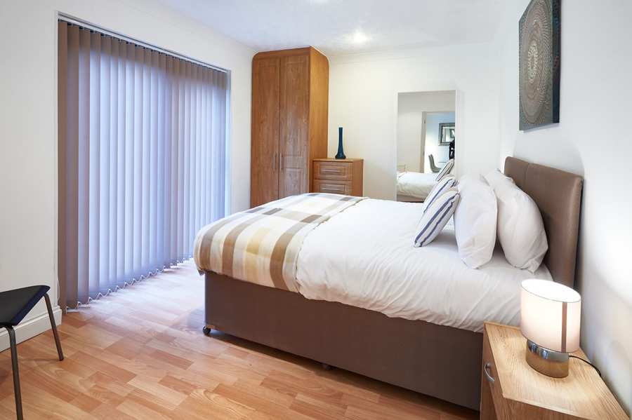 Urban Stay Northleigh Serviced Accommodation Milton Keynes Northleigh-Serviced-Accommodation-Milton-Keynes---Fully-Equipped-Kitchen,-Modern-Design,-Cheap-Prices,-Close-To-Train-Station---Book-Urban-Stay-Corporate-Serviced-Apartments-today!!